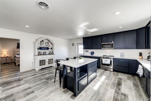 Dining room, Interior, Kitchen, Recessed Lighting, Wood Texture Flooring