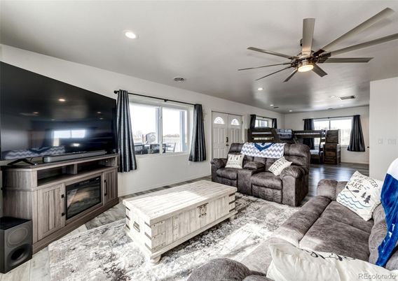 Interior, Kitchen, Living room, Recessed Lighting, Wood Texture Flooring
