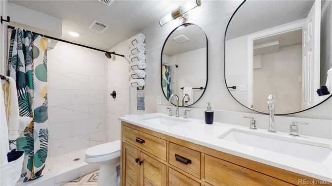 Bathroom, Dual Sink Vanities, Interior, Marble Walls, Recessed Lighting