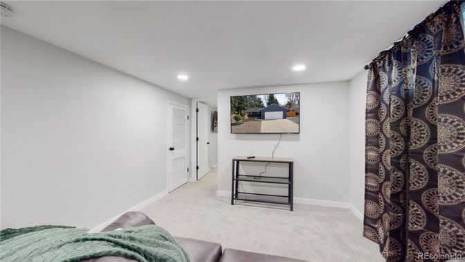 Interior, Recessed Lighting