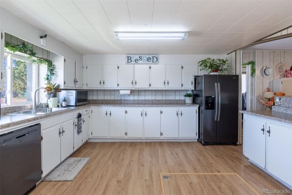 Interior, Kitchen, Wood Texture Flooring