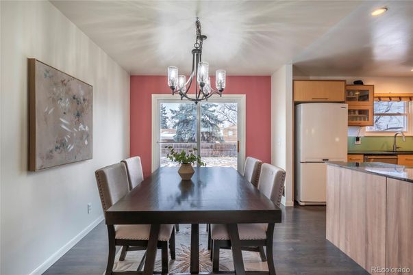 Chandelier, Dining room, Interior, Kitchen, Recessed Lighting, Wood Texture Flooring