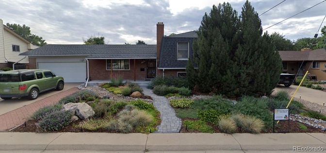 Attached, Exterior, Facade, Brick Facade, Cape Cod