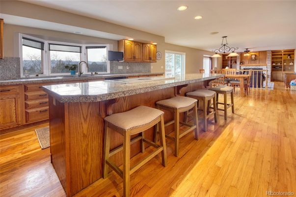 Dining room, Interior, Kitchen, Pendant Lights, Recessed Lighting, Wood Texture Flooring