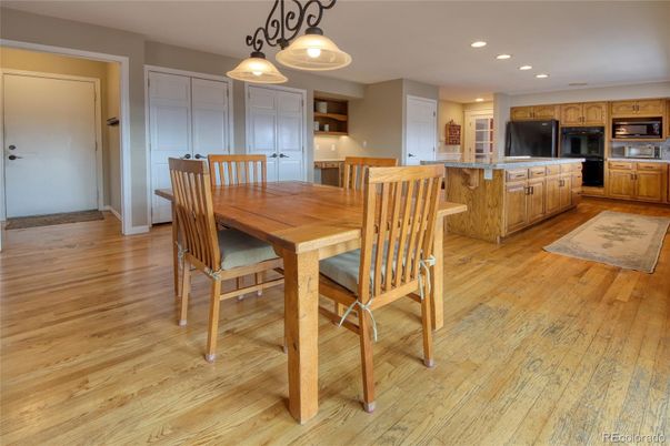 Dining room, Interior, Kitchen, Recessed Lighting, Wood Texture Flooring