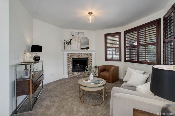 Fireplace, Interior, Living room