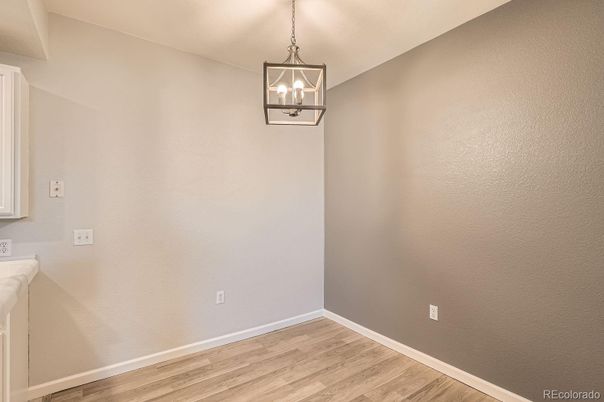 Interior, Pendant Lights, Wood Texture Flooring
