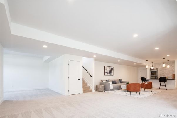 Interior, Living room, Pendant Lights, Recessed Lighting