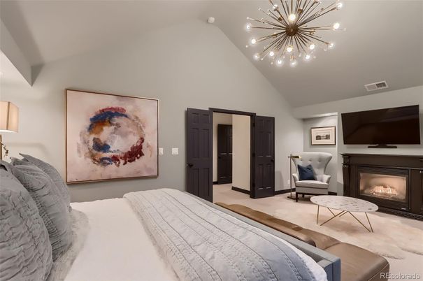 Bedroom, Fireplace, Interior, Pendant Lights