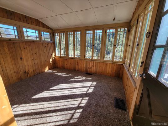 Empty room, Interior, Wooden Walls