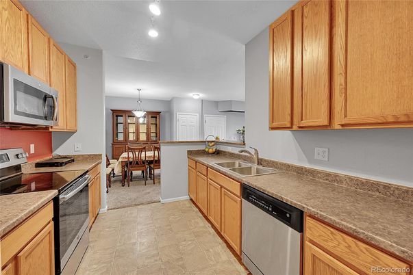 Dining room, Interior, Kitchen, Pendant Lights, Recessed Lighting