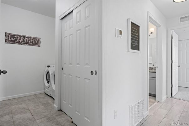 Interior, Washer