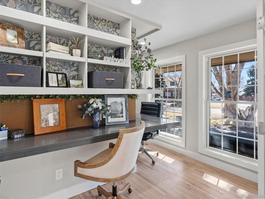 Home Office, Interior, Recessed Lighting, Wood Texture Flooring