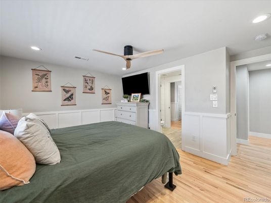 Bedroom, Interior, Recessed Lighting, Wood Texture Flooring