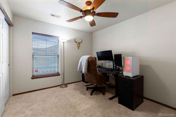 Home Office, Interior
