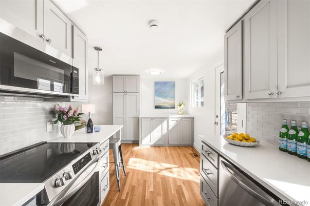Interior, Kitchen, Pendant Lights, Stainless Steel Appliances, Wood Texture Flooring
