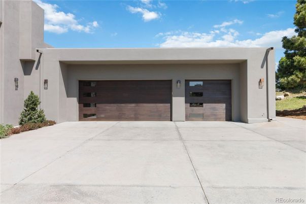 Attached, Exterior, Facade, Modern