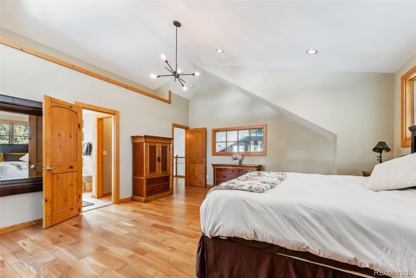 Bedroom, Interior, Pendant Lights, Recessed Lighting, Wood Texture Flooring