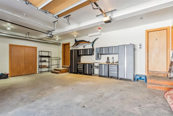Garage, Interior
