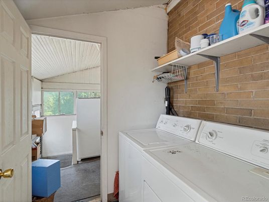 Interior, Stone Walls, Utility Closets, Washer