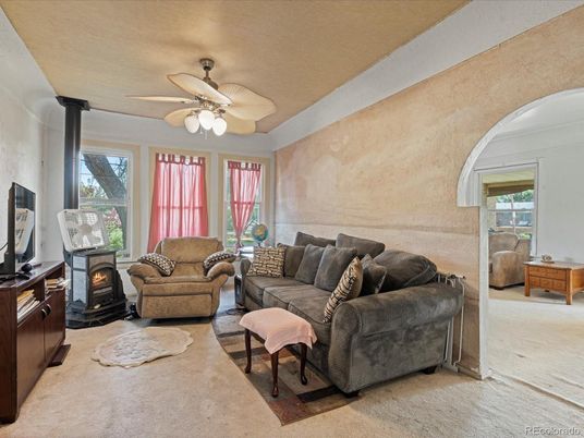 Fireplace, Interior, Living room