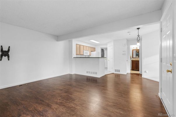 Empty room, Interior, Kitchen, Pendant Lights, Wood Texture Flooring