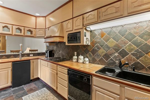 Interior, Kitchen, Recessed Lighting, Tile Countertops