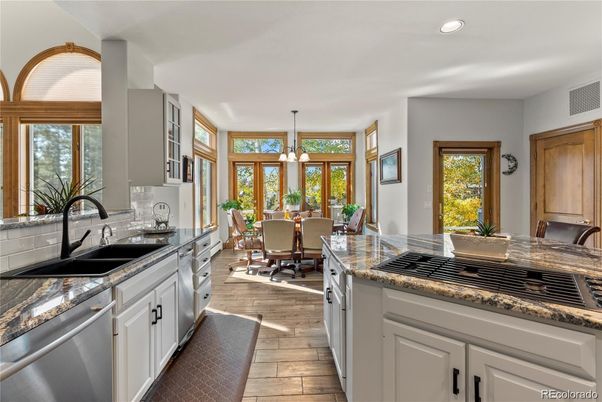Dining room, Interior, Kitchen, Pendant Lights, Recessed Lighting, Wood Texture Flooring