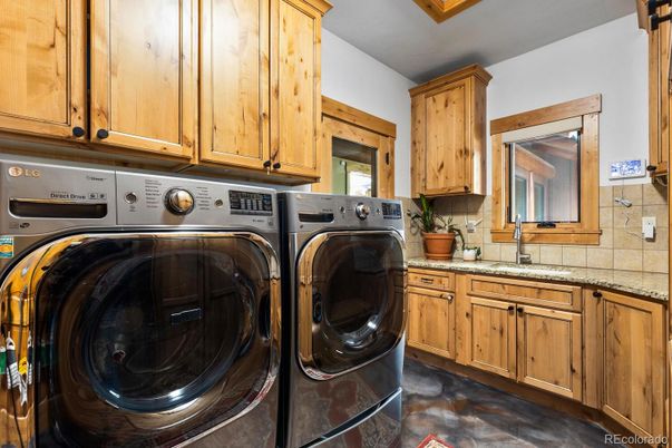 Interior, Washer