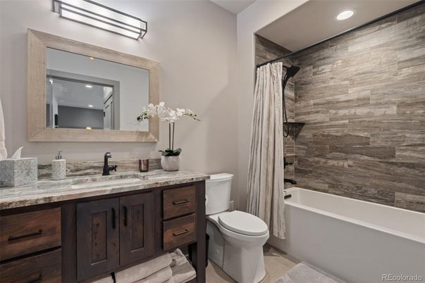 Bathroom, Interior, Recessed Lighting, Wooden Walls