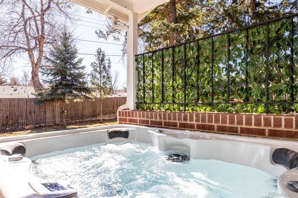 Exterior, Hot Tub