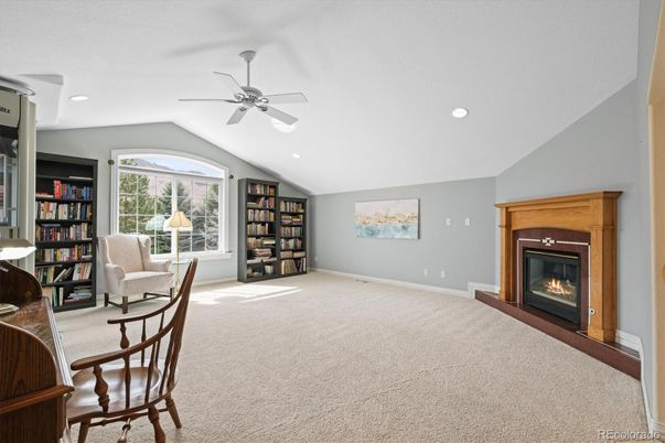 Fireplace, Interior, Recessed Lighting