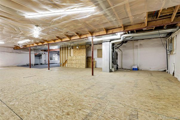 Garage, Interior, Stone Walls