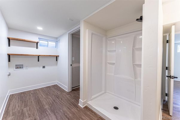 Interior, Recessed Lighting, Walk-in Closets, Wood Texture Flooring
