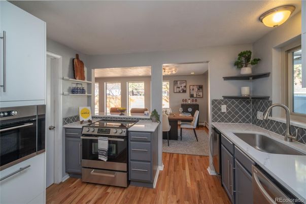 Dining room, Interior, Kitchen, Stainless Steel Appliances, Wood Texture Flooring