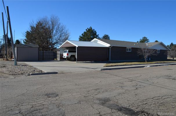 Detached Garage, Exterior