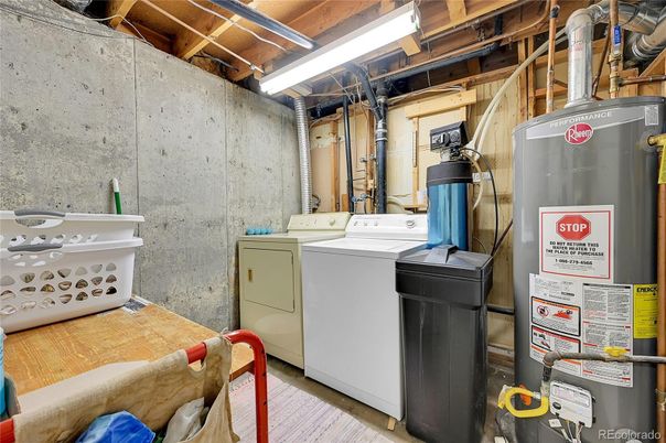Interior, Washer