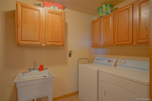 Interior, Washer
