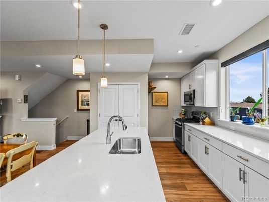Interior, Kitchen, Pendant Lights, Recessed Lighting, Wood Texture Flooring