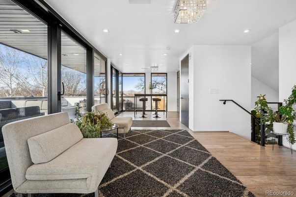 Chandelier, Interior, Living room, Recessed Lighting, Wood Texture Flooring