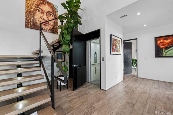 Interior, Recessed Lighting, Wood Texture Flooring