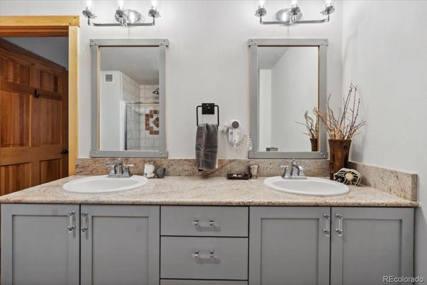 Bathroom, Dual Sink Vanities, Interior