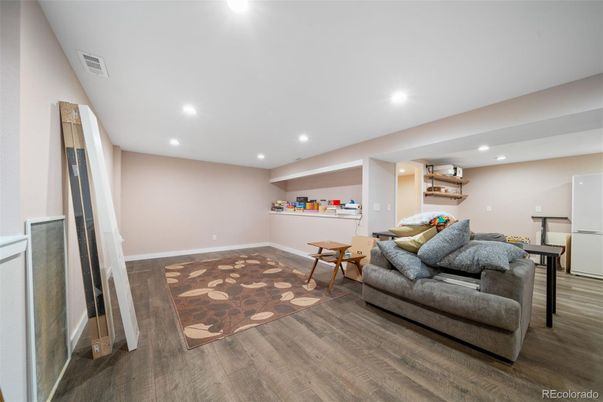 Interior, Living room, Recessed Lighting, Wood Texture Flooring