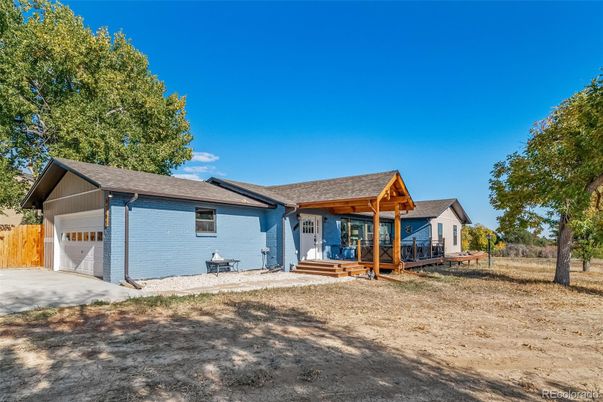 Backyard, Detached Garage, Exterior
