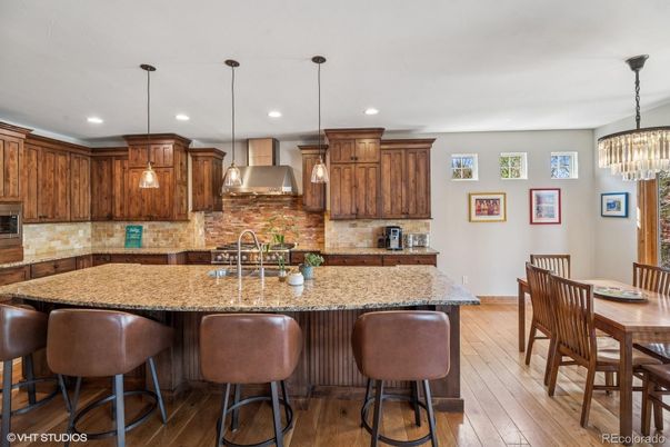 Dining room, Interior, Kitchen, Pendant Lights, Recessed Lighting, Wood Texture Flooring