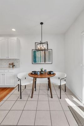 Dining room, Interior, Pendant Lights, Recessed Lighting, Wood Texture Flooring