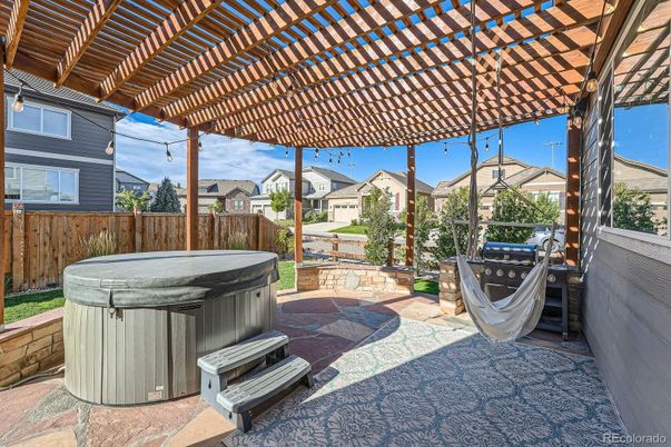 Exterior, Hot Tub