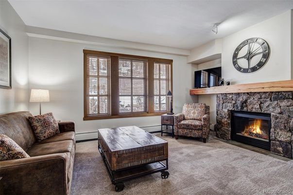 Fireplace, Interior, Living room