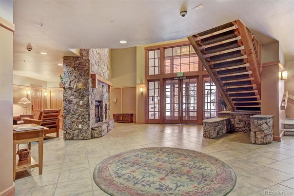 Fireplace, Interior, Recessed Lighting
