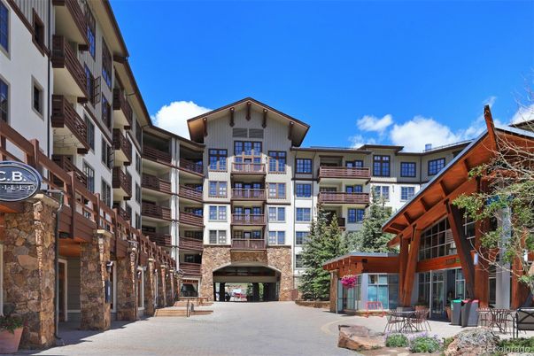 Exterior, Facade, Condo Building